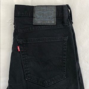 Black Straight Leg Levi’s